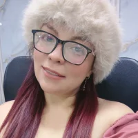 Amycaceres's Profile Pic