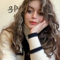 Cendrillon-Rana Φωτ, Προφίλ