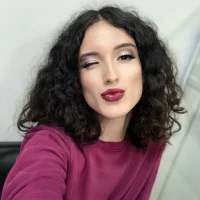 Ela_Duque's Profile Pic