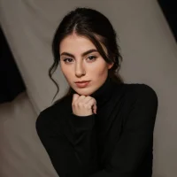 LareeSherrin's Profile Pic