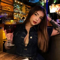 SabrinaWalker 头  像图片