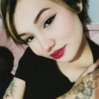 Valen_28's Profile Pic