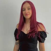 AliciaPhoole's Profile Pic