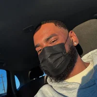 D9E68SPVSX's Profile Pic