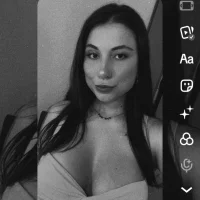 Carolini09's Avatar Pic