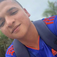 Sebastian2415 的個人資料圖片