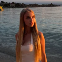 MissStella054