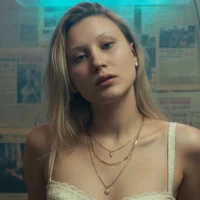 VibeAnna's Avatar Pic