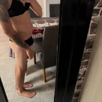 SissyEllaSlut23