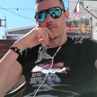 400hz's Profile Pic