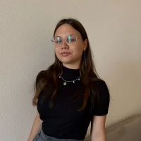 MayaPowell, вебкам-модель Stripchat