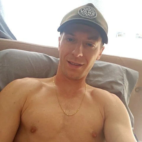 Badstepson33 profile photo