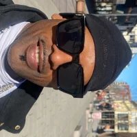 Elrubiolargo profiképe