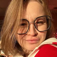 LynetAsh's Profile Pic