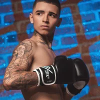 Ian_Castillo_ 头 像图片