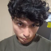 Ais_B10's Foto Profil