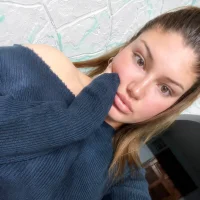 OliviaBloom_'s Profile Pic