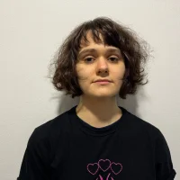 MirellaEstrela's Profile Pic