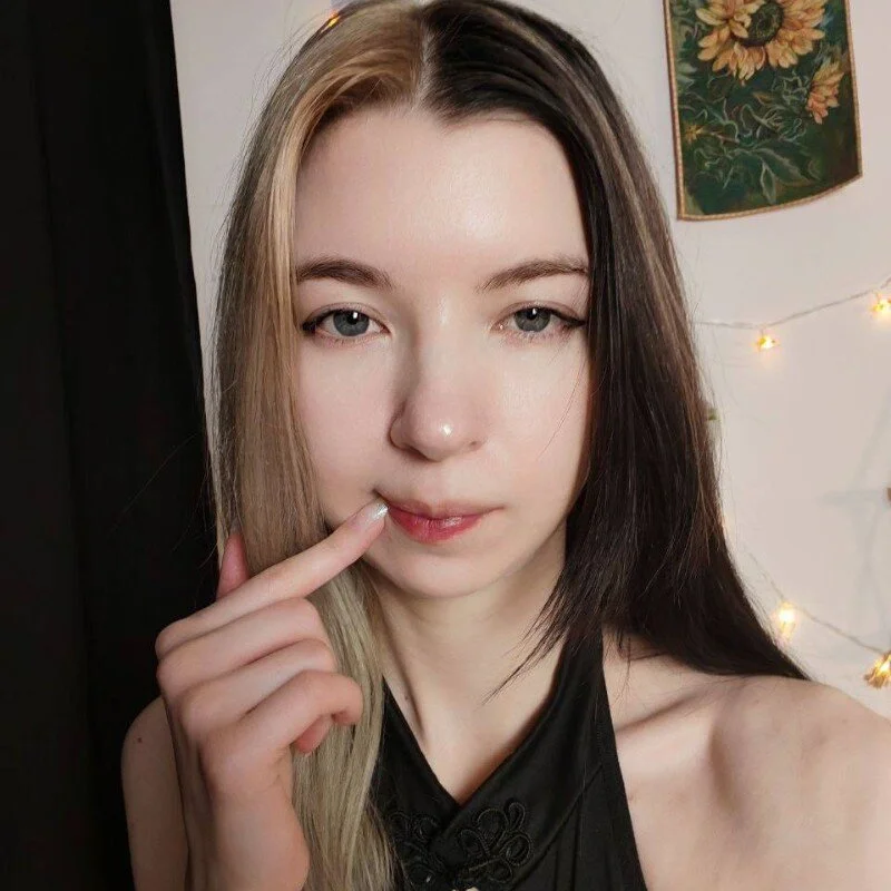 Emmie_shy Stripchat profile image