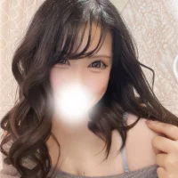 erina_oo Adlı Modelin Avatarı