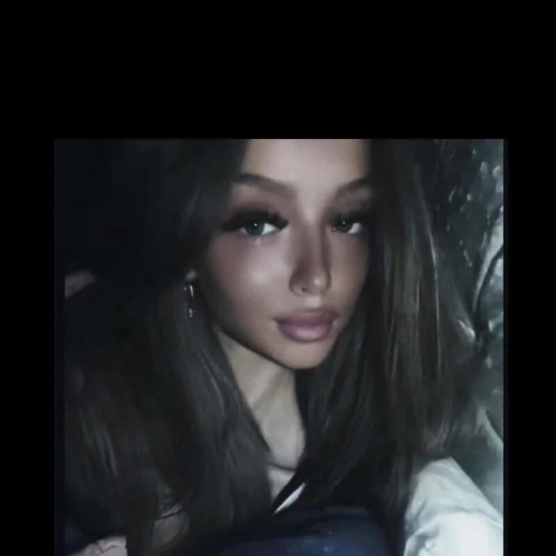 Tiny_Lola26_