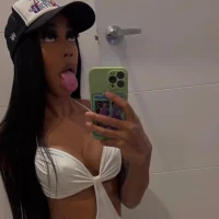 slimnaomi's Profile Pic
