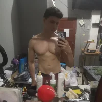 angelxxx95 头像图  片