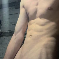 Fistingbloom Φωτ, Προφίλ