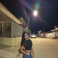 Tyra_pettite
