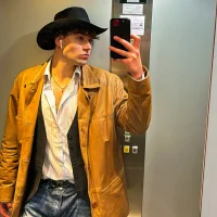 mammuttone_'s Profile Pic