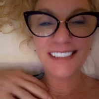 PhoebeBos' Avatar Pic