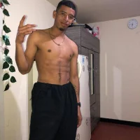 Zdjęcie profilowe modela Damian57b