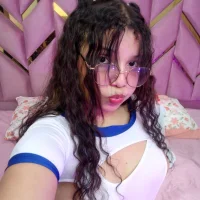 innocenthazel's Avatar Pic