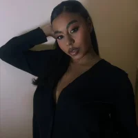 charlotteeruss' Avatar Pic