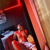 maximo1126's Profile Pic