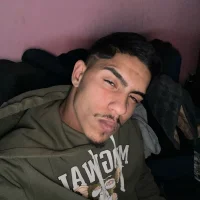 brzzizonii47