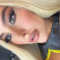 Lizztayler14 – avatarbillede