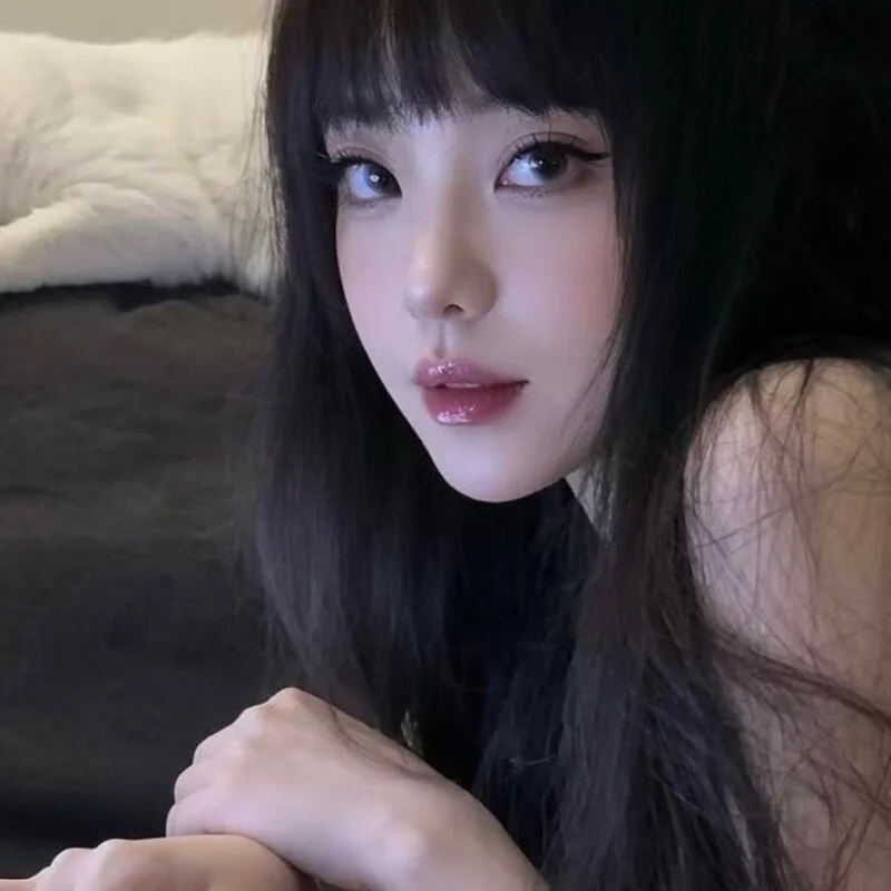 LongLongQueen Stripchat profile image