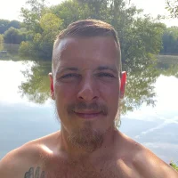 Thomas21219's Profile Pic