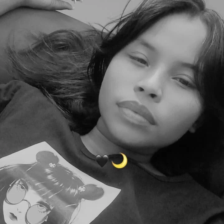 keniat_19 profile photo