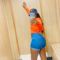 Slim_Thick04 Adlı Modelin Avatarı