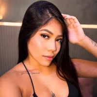 sarahyesica's Avatar Pic