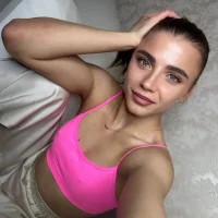 EvaHoly's Avatar Pic