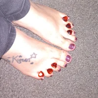 loubusty32's Avatar Pic