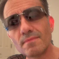 gstringexecutive_69 avatarképe