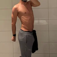 Livetleker3's Profile Pic