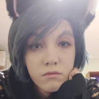 Lofya's Profile Pic