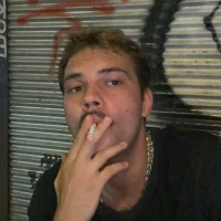 תמונת פרופיל של damnboi31