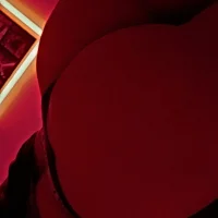 Roxanne5 的個人資料圖片