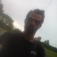 Tomtomlee158's Avatar Pic